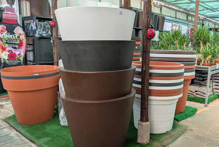 Cono Vondom gran capacidad en Albogarden