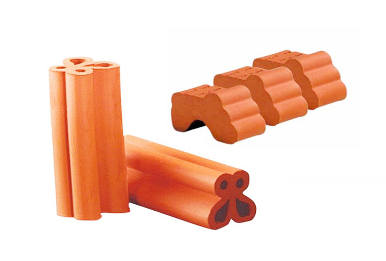 Pies macetas y jardineras barro rojo